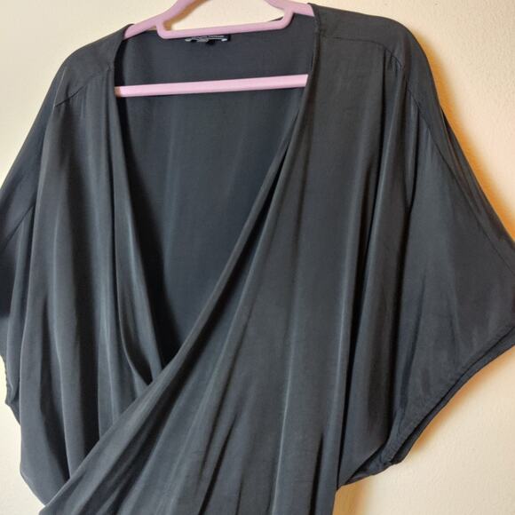 Universal Standard Marano Cooling Stretch Cupro Wrap Top Black XL 26 28 - Picture 6 of 14